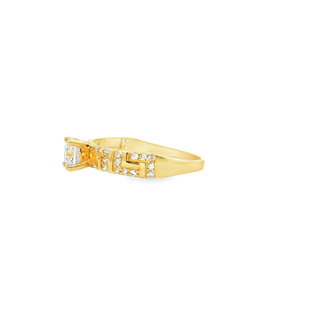 ANILLO SOLITARIO EN ORO AMARILLO 14K CON ZIRCONIA
