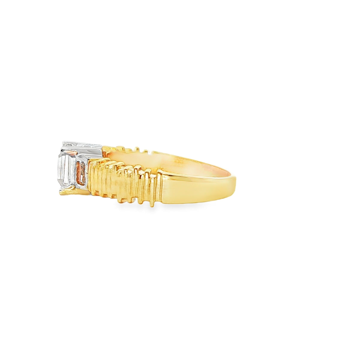 ANILLO EN ORO AMARILLO 14K CON ZIRCONIA