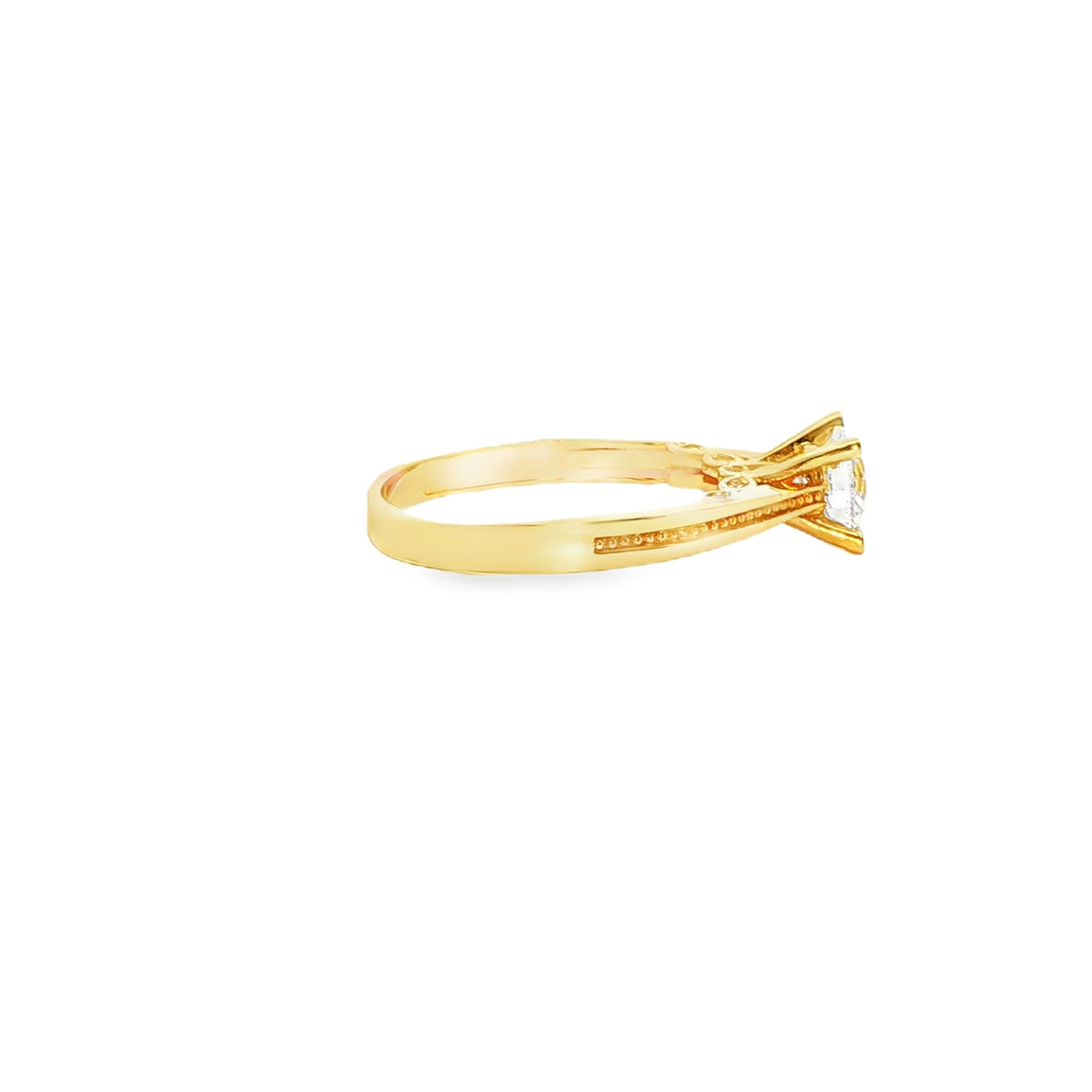 ANILLO SOLITARIO EN ORO AMARILLO 14K CON ZIRCONIA