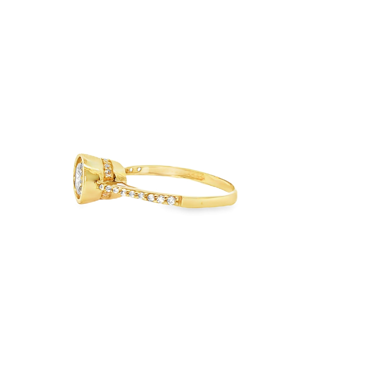 ANILLO SOLITARIO EN ORO AMARILLO 14K CON ZIRCONIA