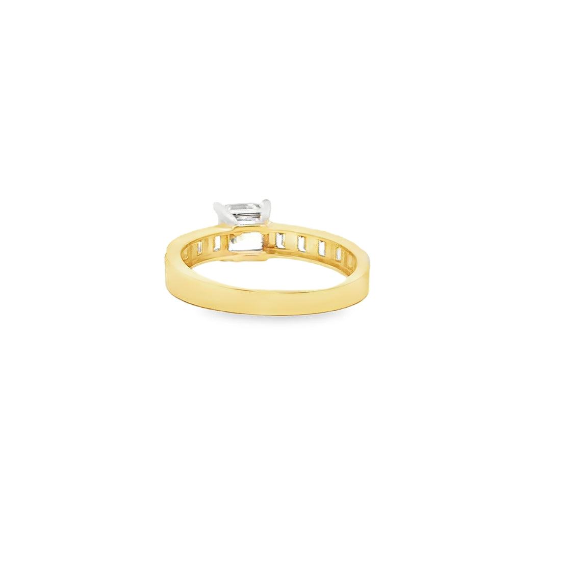 ANILLO EN ORO AMARILLO 14K CON ZIRCONIA