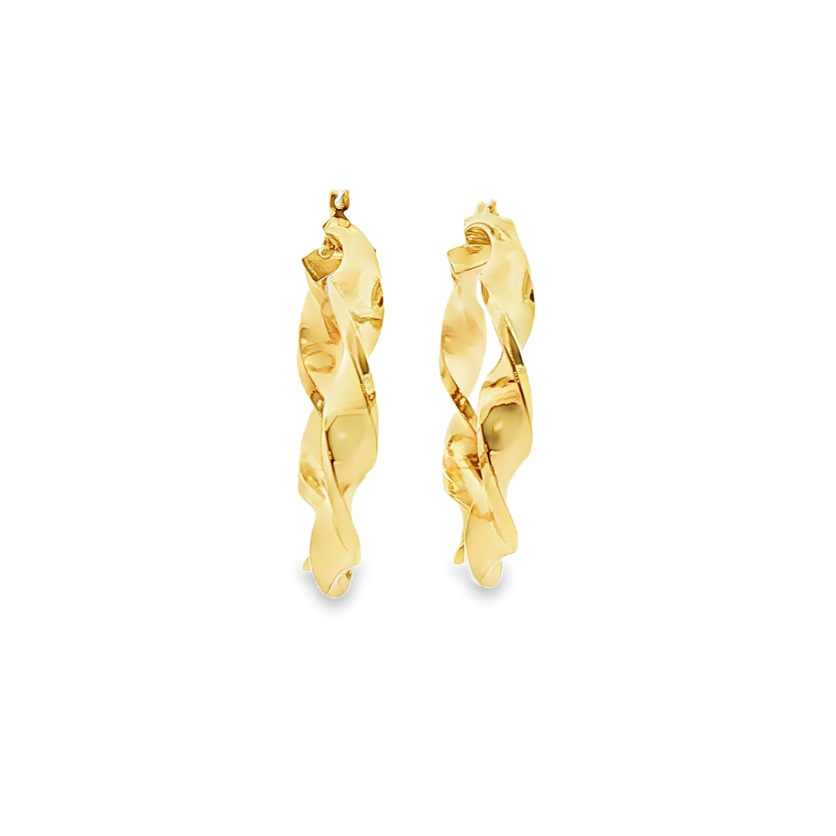 ARRACADAS CON DSEÑO TRENZADO EN ORO DE 14K