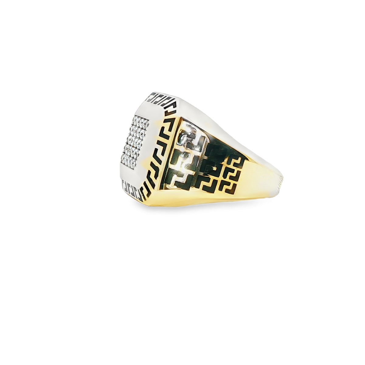 ANILLO DE CABALLERO EN ORO DE 14K