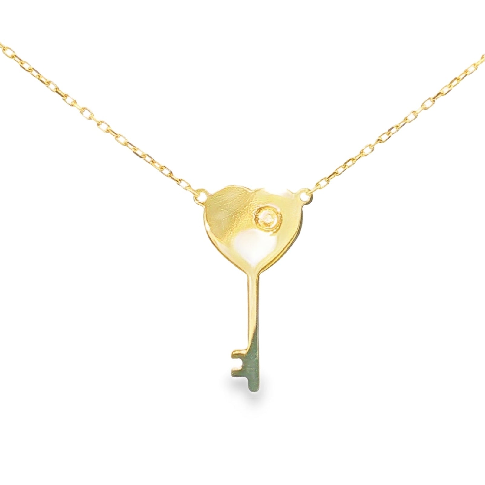 Gargantilla de Oro 10K con Corazón y Llave