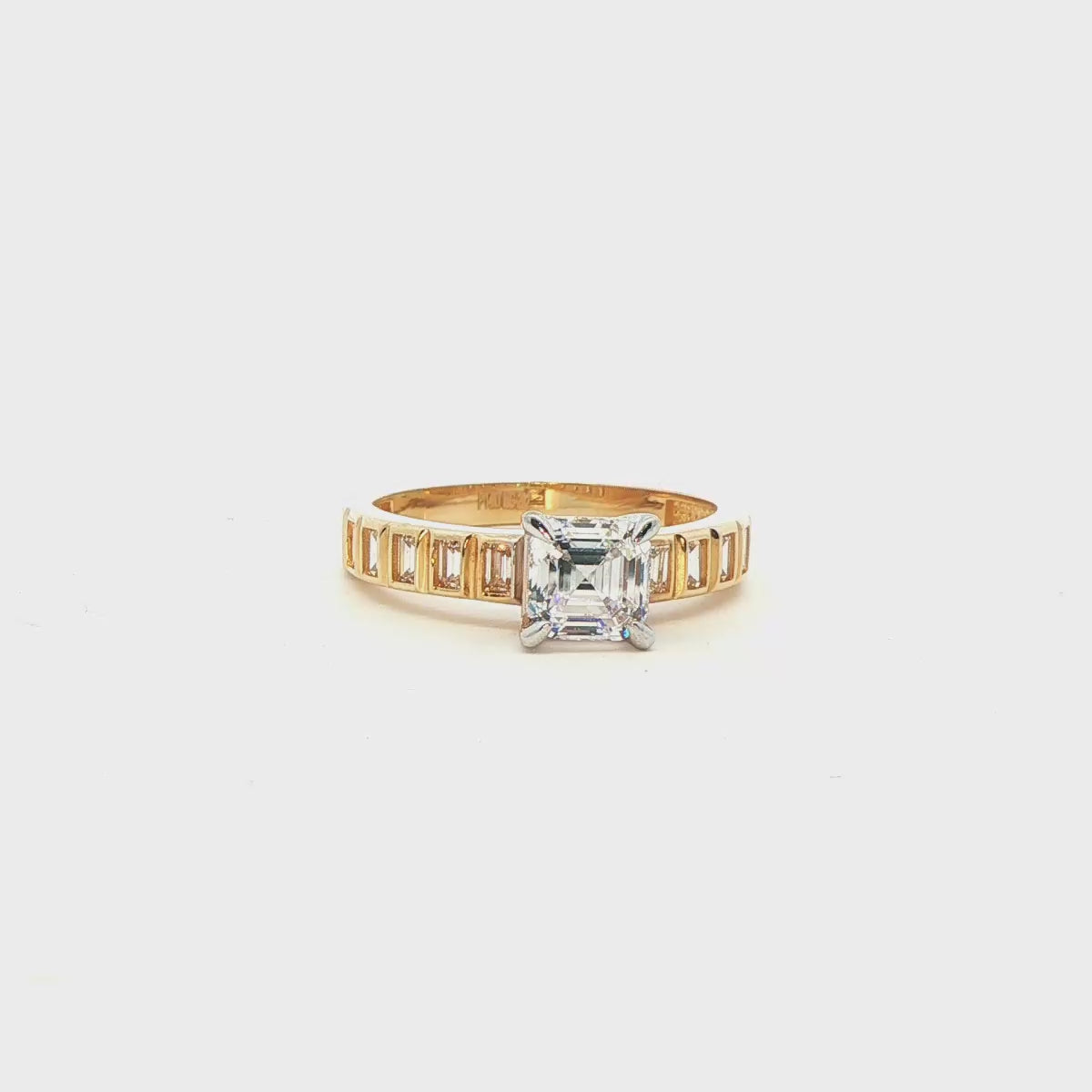 ANILLO EN ORO AMARILLO 14K CON ZIRCONIA