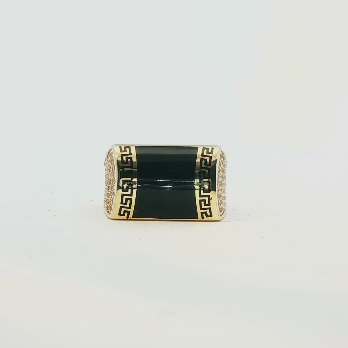 ANILLO DE CABALLERO EN ORO DE 14K