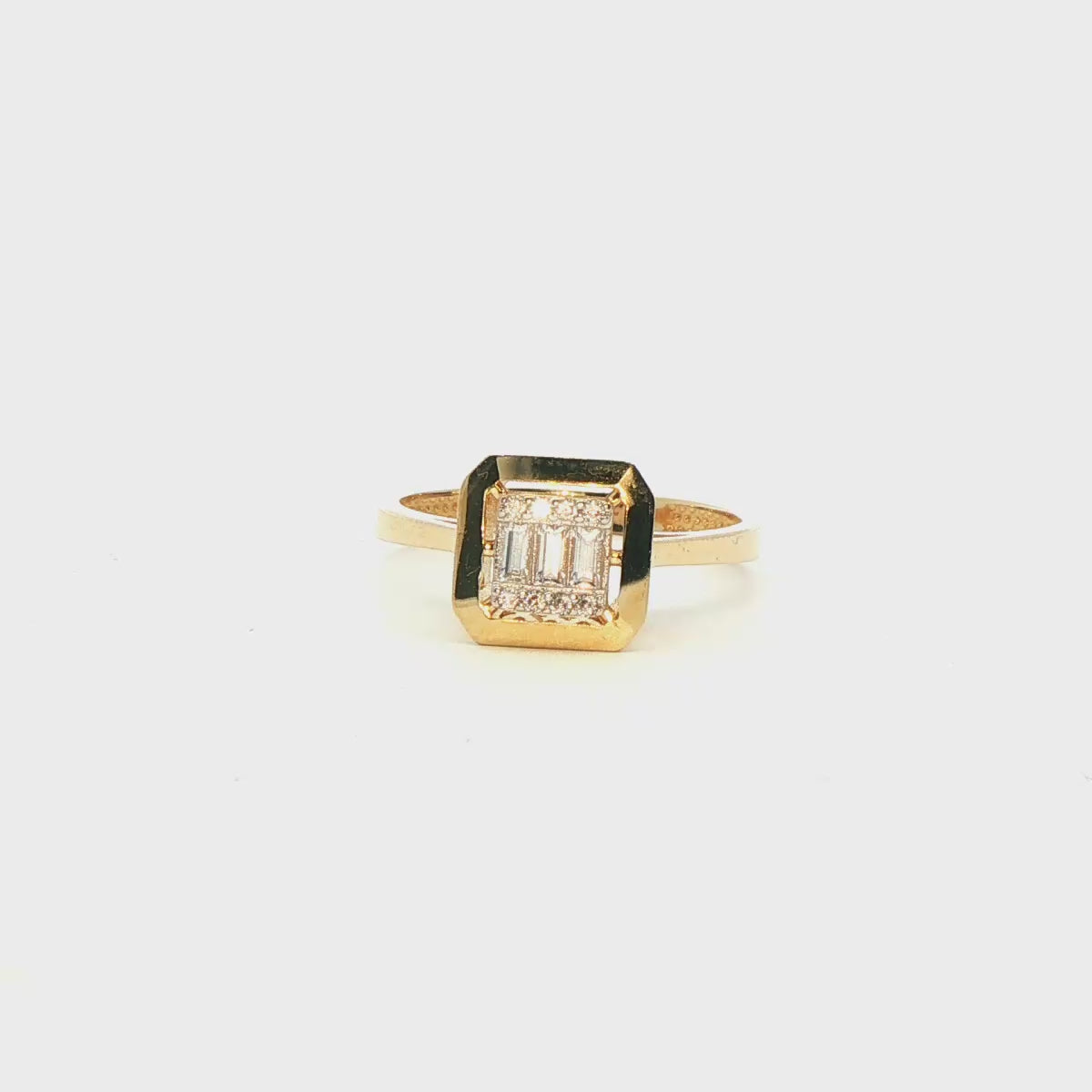ANILLO SOLITARIO EN ORO AMARILLO 14K CON ZIRCONIA