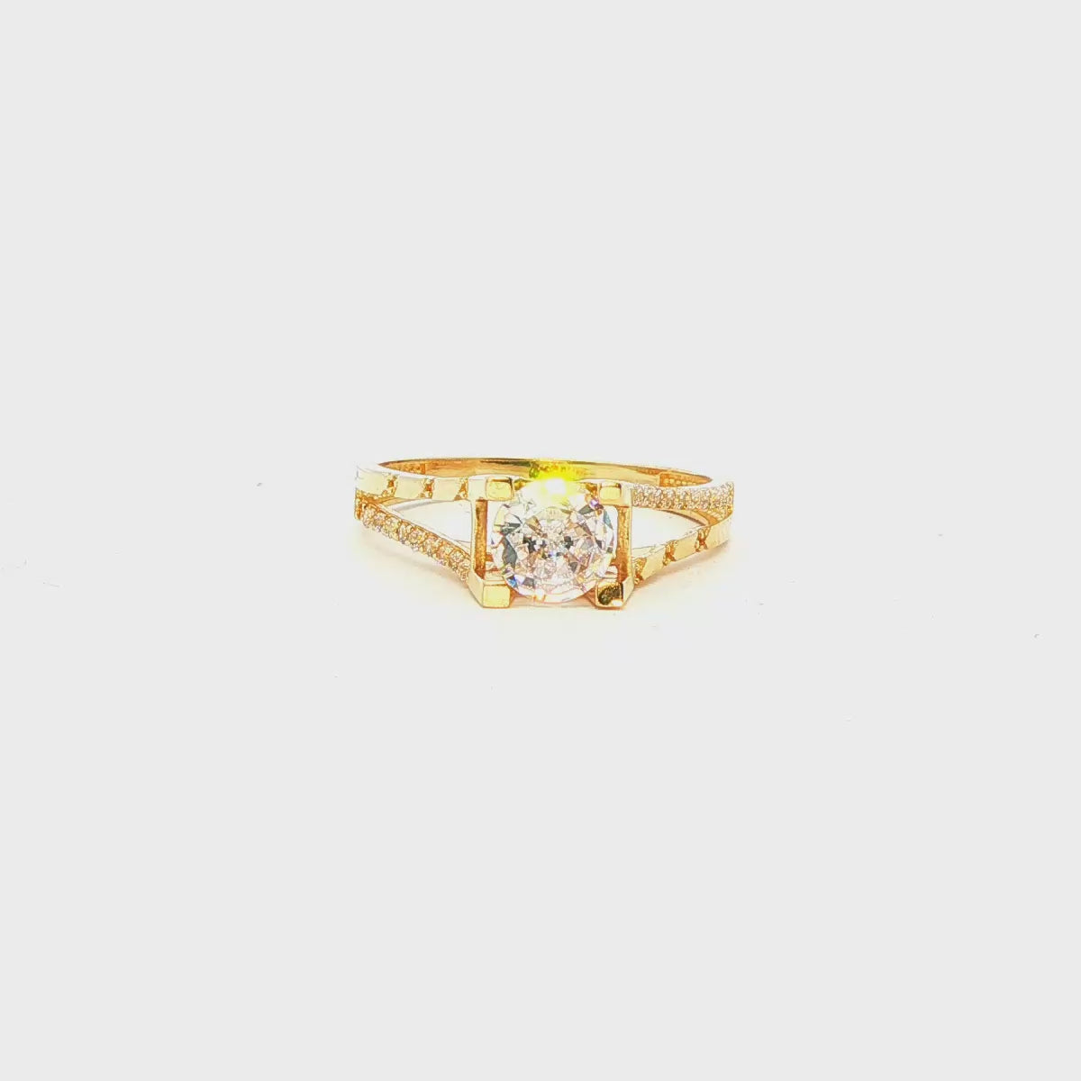 ANILLO EN ORO AMARILLO 14K CON ZIRCONIA