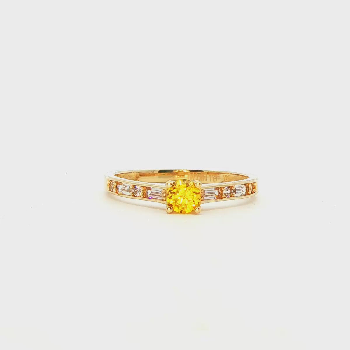 ANILLO SOLITARIO EN ORO 14K CON ZIRCONIA