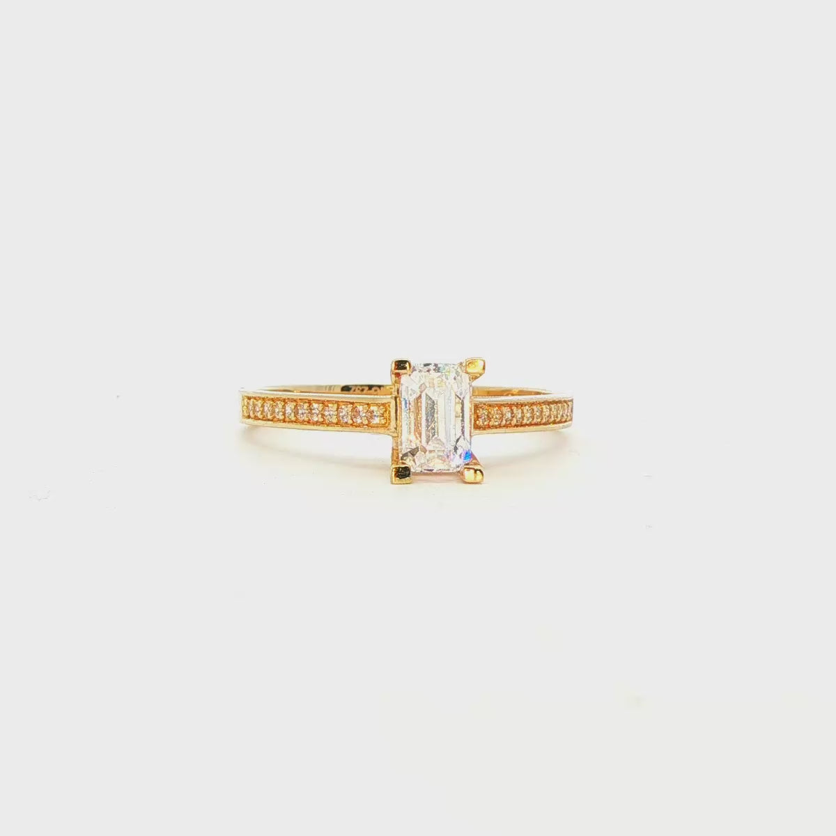 ANILLO EN ORO AMARILLO 14K CON ZIRCONIA