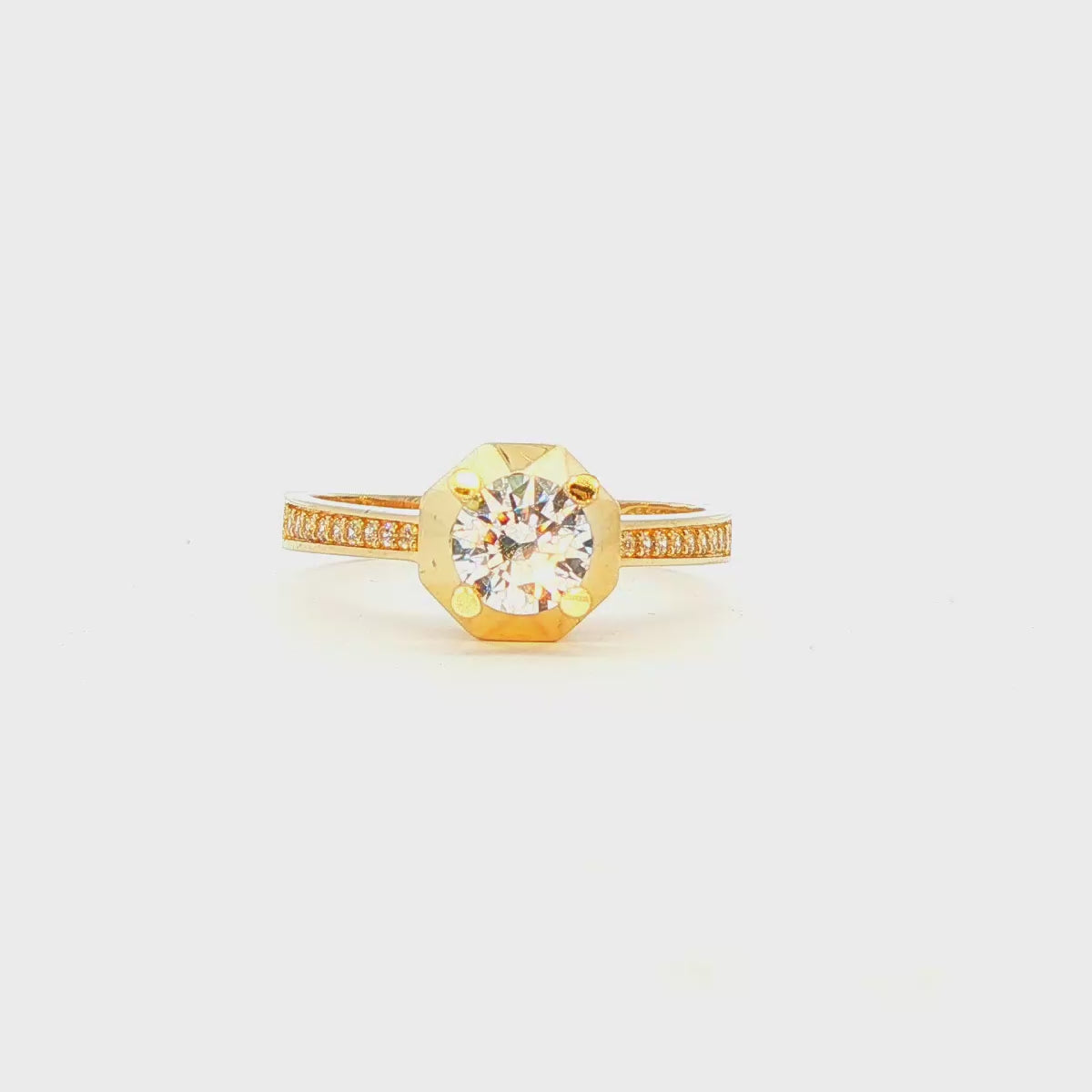 ANILLO SOLITARIO EN ORO AMARILLO 14K CON ZIRCONIA