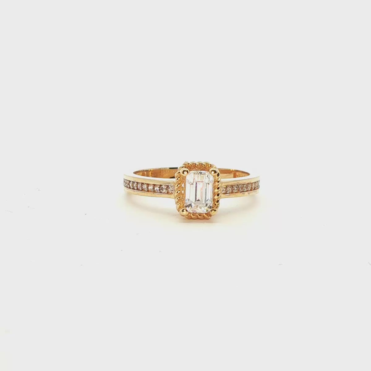 ANILLO DE ORO AMARILLO 14K CON ZIRCONIA BLANCA