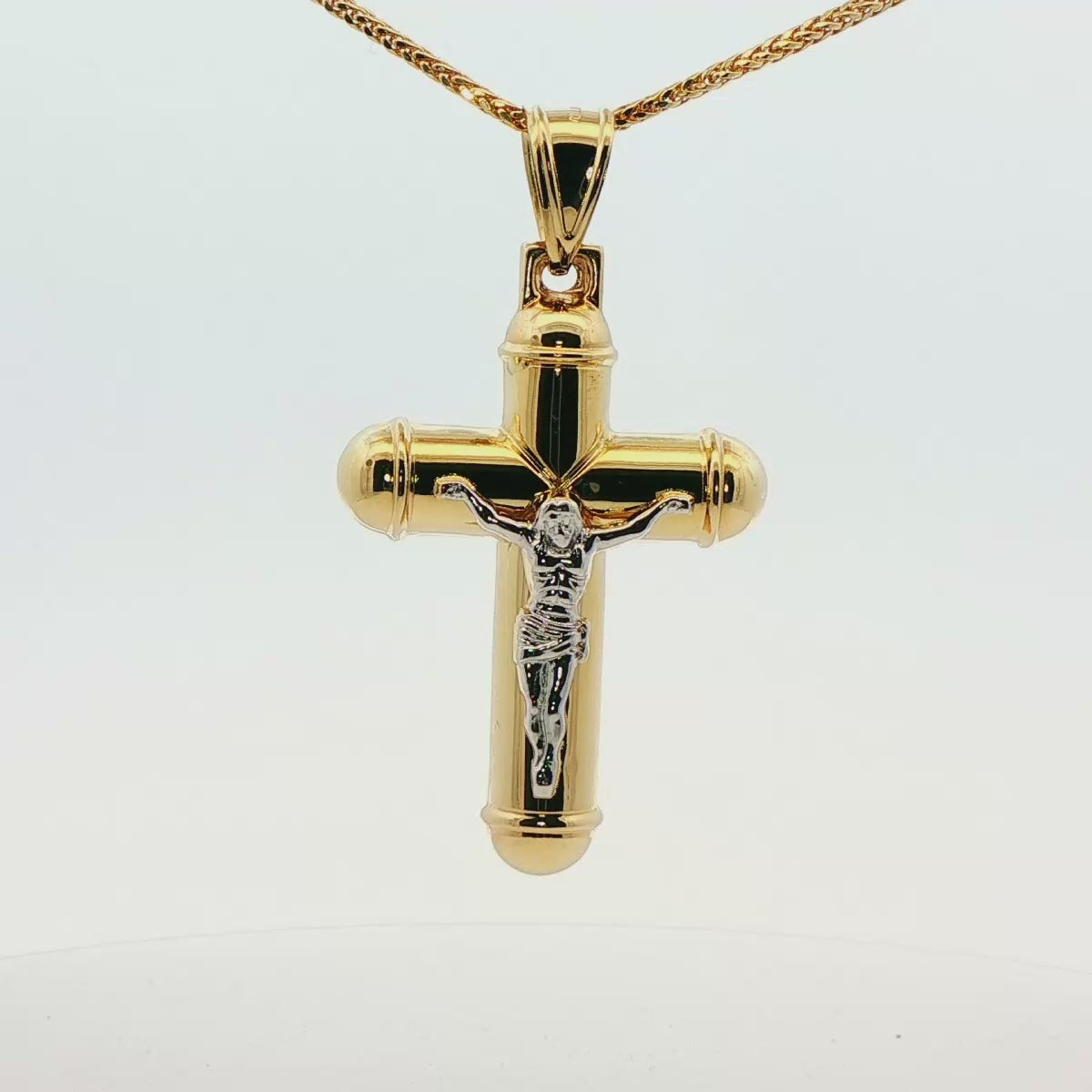 DIJE DE CRUZ EN ORO DE 14K CON FIGURA EN ORO BLANCO